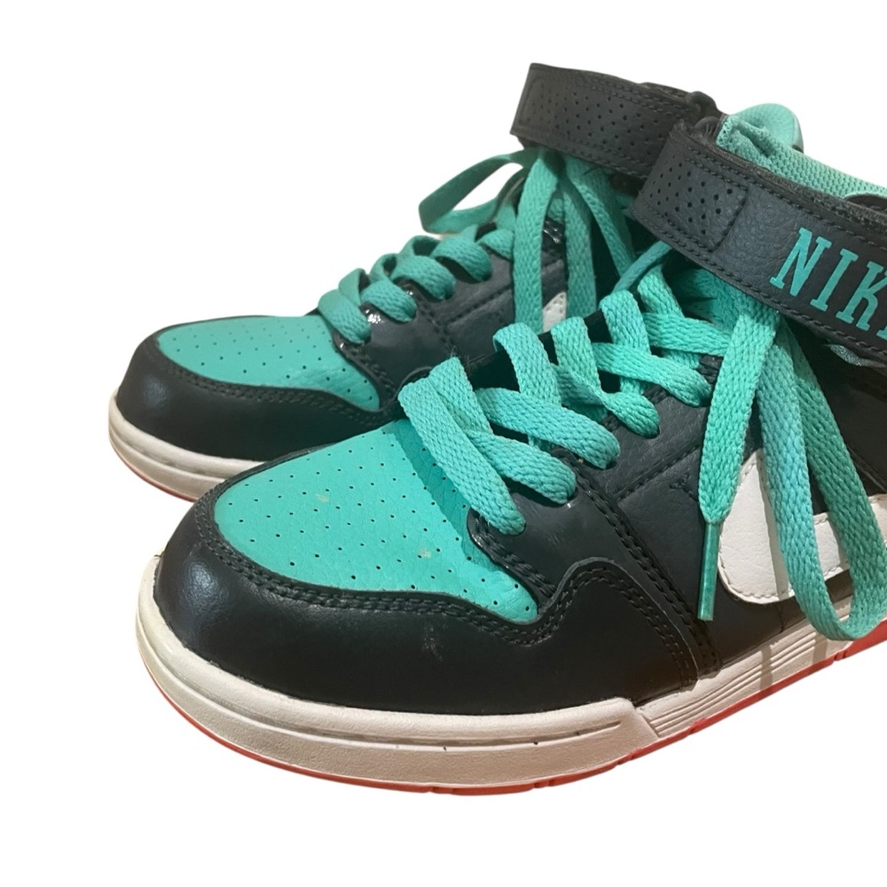 Nike High Top Sneakers Black Teal White Pink Youth Size 4Y Women’s Size 5.5 - Picture 2 of 9